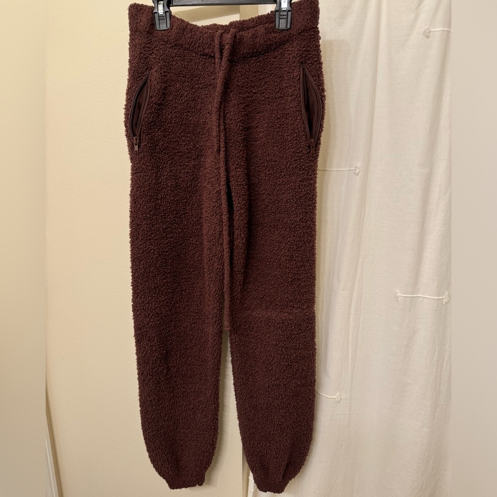 SKIMS knit leggings with pockets